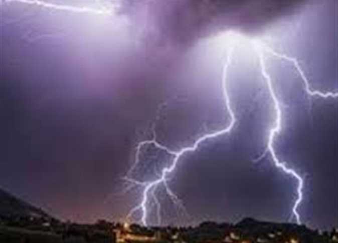 أمطار إعصارية تضرب عروس البحر فجراً.. حالة الطقس الآن في الإسكندرية تتحول إلى مشهد إعصاري وتأجيل الامتحانات ورفع الطوارئ فوراً