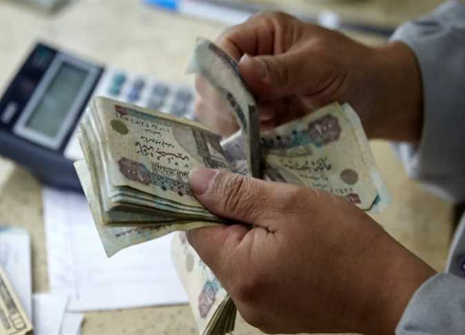 موعد صرف معاشات شهر أكتوبر بالزيادة الجديدة.. أعرف الموعد وإجراءات الإستعلام