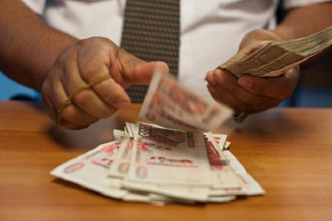 رسميًا 4 ألف دينار لجميع الموظفين بعد تطبيق زيادة الأجور 2026 في الجزائر ومعاشات المتقاعدين