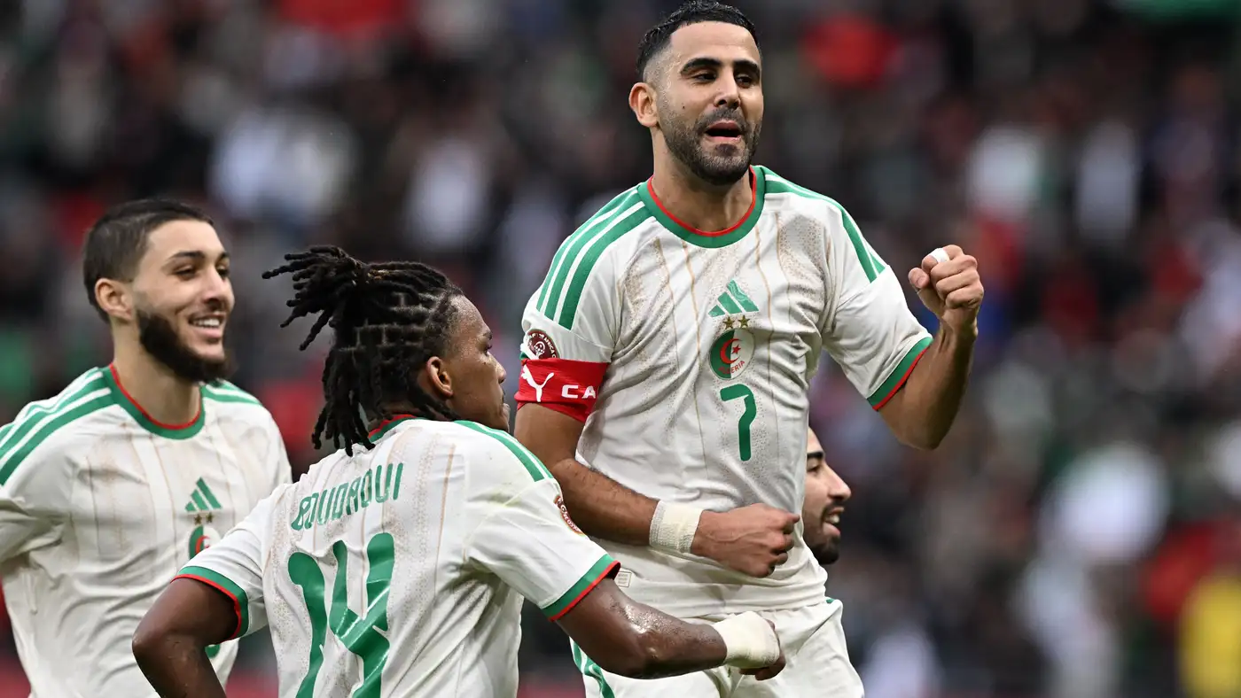 “6 قنوات مفتوحة”.. القنوات الناقلة لمباراة الجزائر وبوركينا فاسو في كأس امم افريقيا 2025 ببلاش وبجودة HD