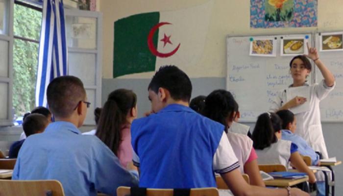 15 إجازة رسمية .. رزنامة العطل المدرسية في الجزائر 2026 والدوائر الحكومية بالتفصيل