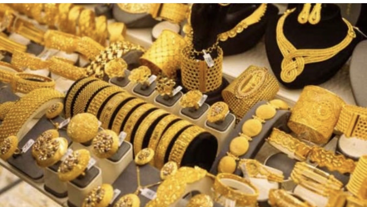 سعر جرام الذهب عيار 21 أسعار الذهب اليوم الأربعاء.. المعـدن الأصفر طاير لوحده